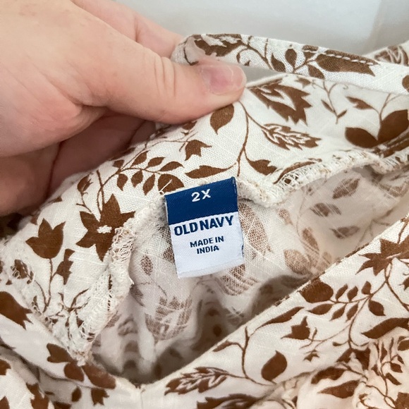 Floral Tank Top Blouse - Picture 3 of 4